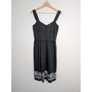 Ann Taylor LOFT Dress Womens 4 Black Knee Length Fit & Flare V-Neck Embroidered